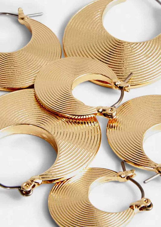 Flat Ridge Hoop Earrings