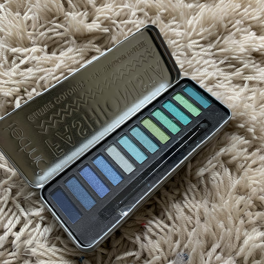 Technic Fashionista Glitter Colours Eyeshadow Palette